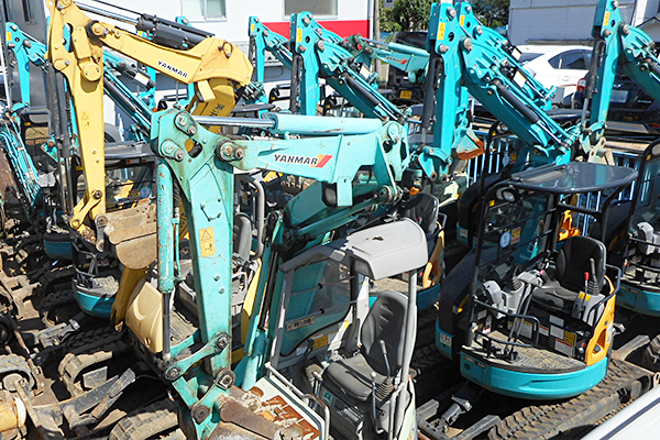 重機・設備のレンタルは美浜建機へ